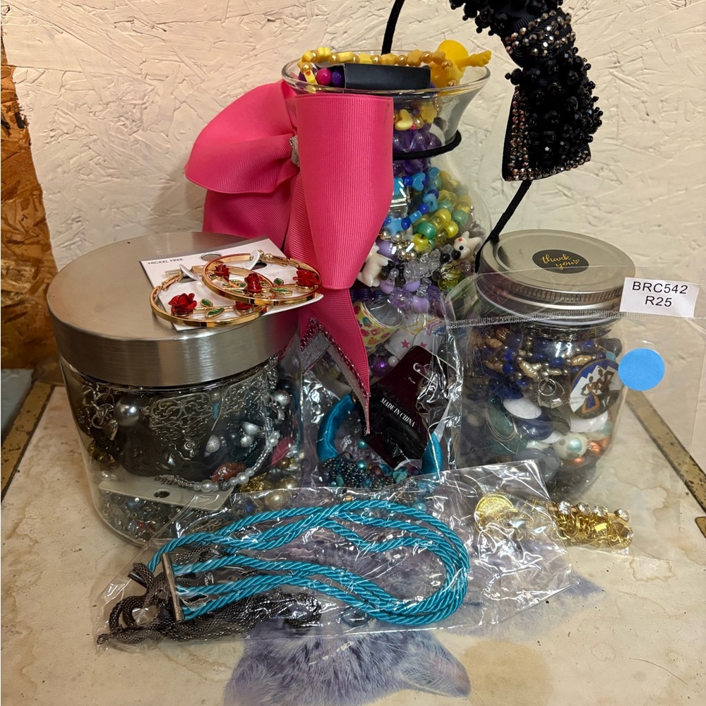 Jewelry Mystery Jar Pulls!! 3 Pieces/Purchase, Please Read Description